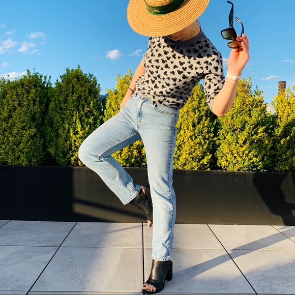 Levi’s 512 Vintage Hi-rise Boyfriend Tapered Jeans - Picture 2 of 15